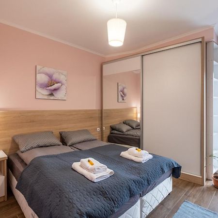 Chic 1Br Flat - Technical University & Hospital Sofia Exterior photo